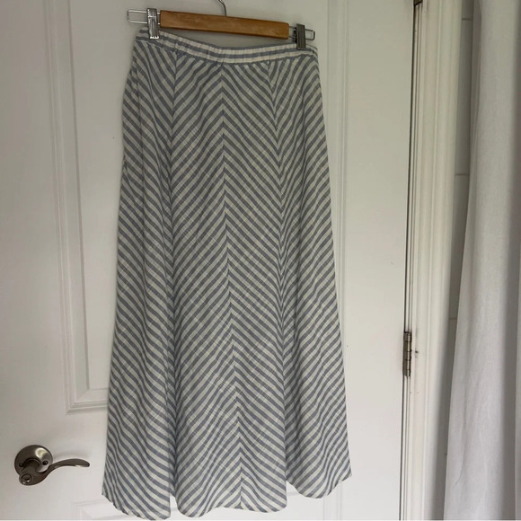 Max Studio Women's Yarn Dye cotton Skirt with Buttons - Picture 10 of 11